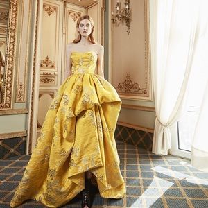 Yolan Cris Yellow/gold Gown